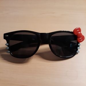 Hello Kitty Sumglasses